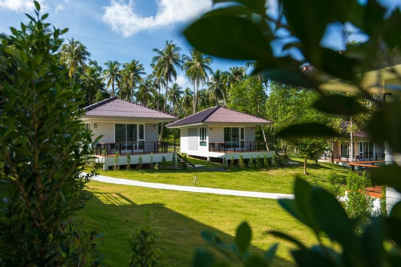 Phangan Akuna Srithanu Exterior foto